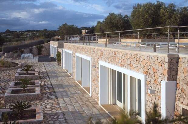 Haus mit Garten kaufen in 73040 Santa Maria di Leuca (Bild 2)