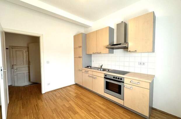 Altbauwohnung mit Balkon kaufen in 8020 Graz (Bild 4)