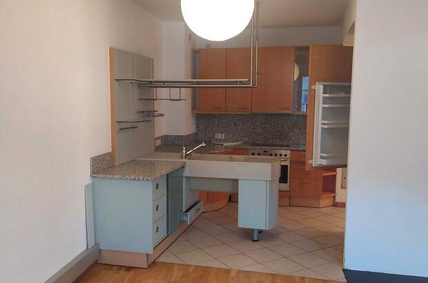 Altbauwohnung kaufen in 6060 Hall (Bild 2)