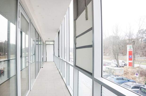 Gewerbeobjekt mieten in 4048 Puchenau (Bild 2)