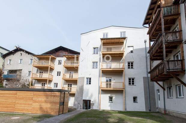 Altbauwohnung mit Balkon mieten in 6060 Hall (Bild 1)