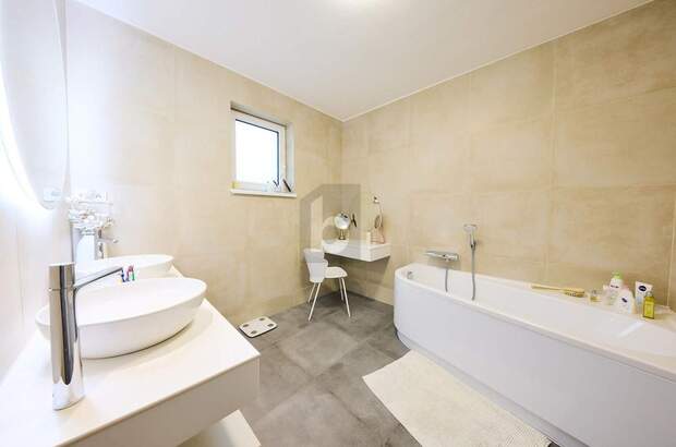 Mehrfamilienhaus kaufen in 2405 Bad Deutsch Altenburg (Bild 5)