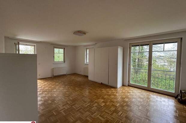 Altbauwohnung mit Balkon mieten in 5020 Salzburg (Bild 2)