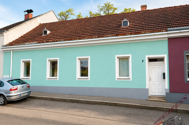 Mehrfamilienhaus kaufen in 2020 Hollabrunn (Bild 1)
