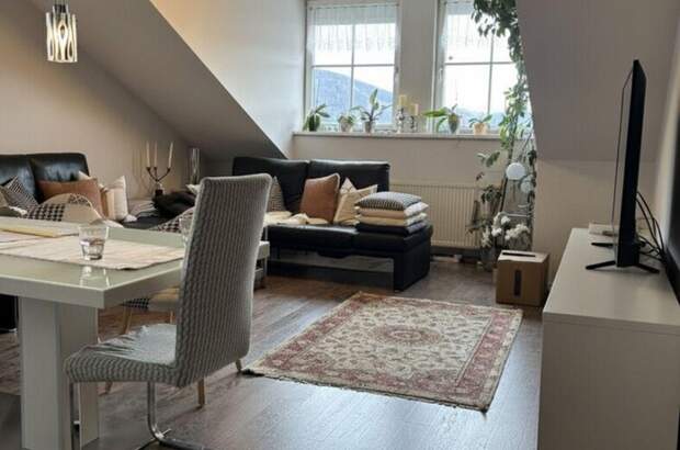 Altbauwohnung mit Balkon kaufen in 5300 Hallwang (Bild 1)