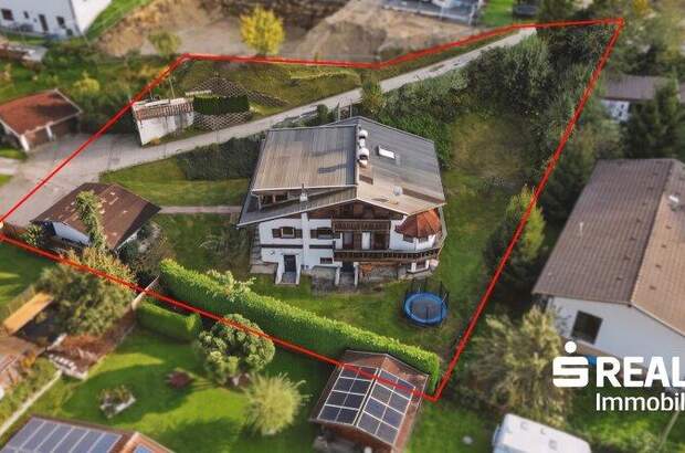Mehrfamilienhaus kaufen in 6094 Axams (Bild 1)