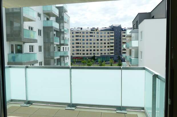 Wohnung mit Balkon mieten in 1100 Bloch (Bild 2)