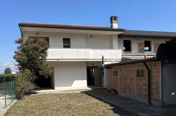 Haus kaufen in 33050 Pertegada (Bild 1)