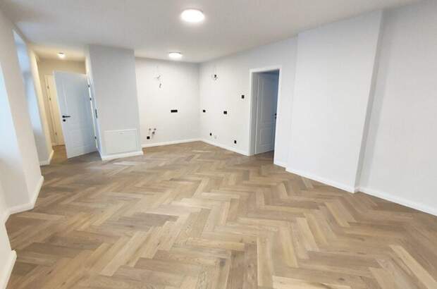 Altbauwohnung mit Balkon kaufen in 1050 Wien (Bild 3)