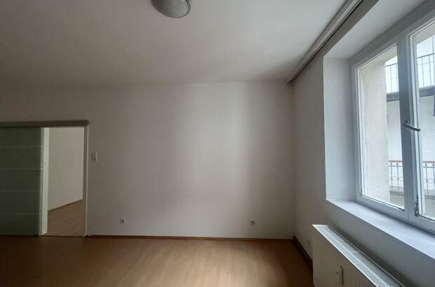 Altbauwohnung mit Balkon mieten in 8020 Graz (Bild 4)