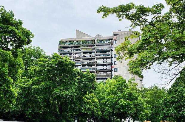 Wohnung mit Balkon kaufen in 80805 München (Bild 2)