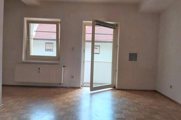 Altbauwohnung mit Balkon mieten in 8605 Kapfenberg (Bild 1)