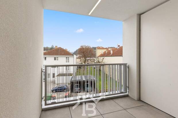 Wohnung mit Balkon kaufen in 4320 Perg