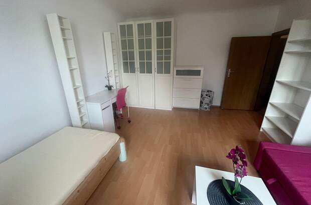 Wohnung mit Balkon kaufen in 2320 Schwechat (Bild 1)