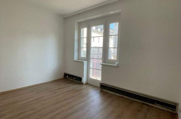 Altbauwohnung mit Balkon mieten in 5020 Salzburg (Bild 4)