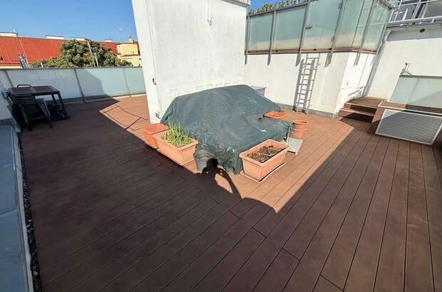 Altbauwohnung mit Balkon mieten in 1050 Wien (Bild 3)