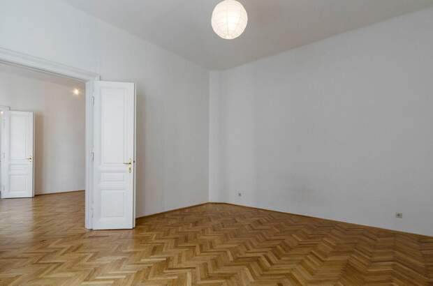 Altbauwohnung mit Balkon kaufen in 1060 Wien (Bild 4)