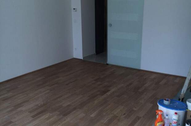 Altbauwohnung mit Balkon kaufen in 1200 Wien (Bild 3)