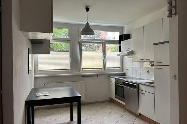 Altbauwohnung mit Balkon kaufen in 6020 Innsbruck (Bild 2)