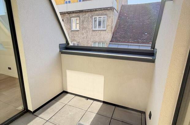 Wohnung mit Balkon kaufen in 1050 Wien (Bild 2)