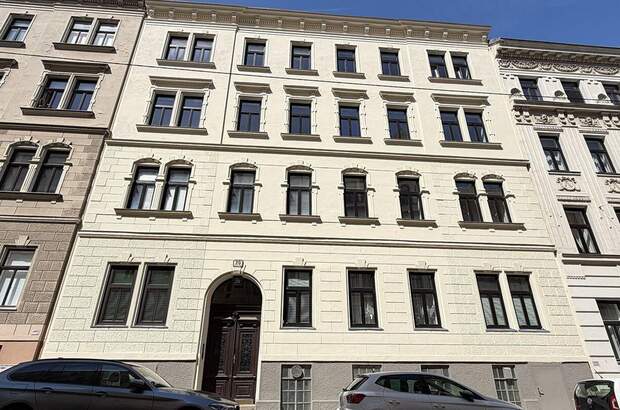 Altbauwohnung mit Balkon kaufen in 1180 Wien (Bild 3)