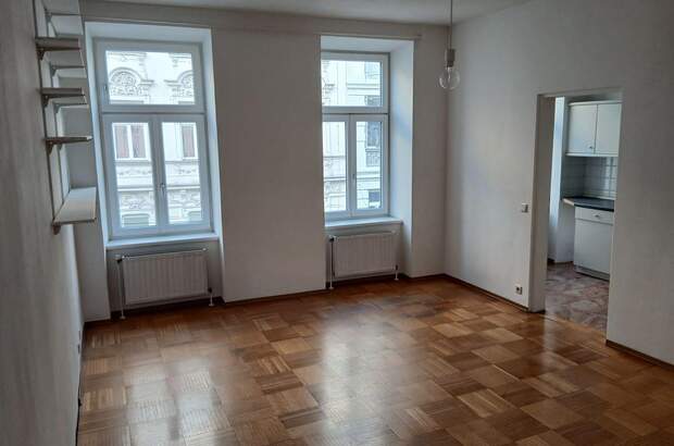 Altbauwohnung kaufen in 1070 Wien (Bild 2)