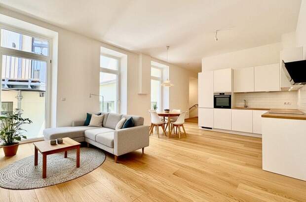 Altbauwohnung mit Balkon kaufen in 1150 Wien (Bild 1)