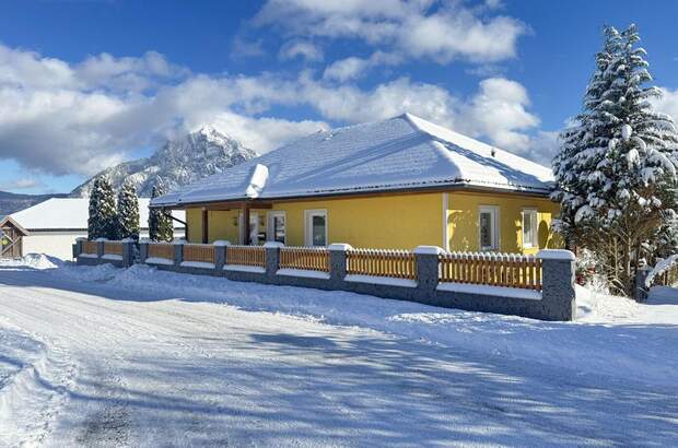 Haus mit Garten kaufen in 4801 Traunkirchen (Bild 1)