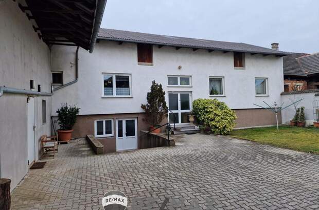 Einfamilienhaus kaufen in 2170 Poysdorf (Bild 1)