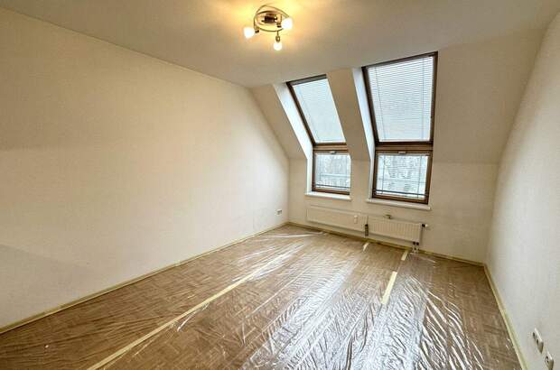 Altbauwohnung mit Balkon mieten in 8020 Graz (Bild 5)