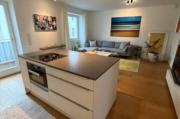 Altbauwohnung mit Balkon mieten in 1050 Wien (Bild 2)