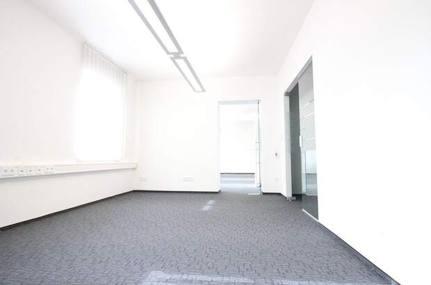 Gewerbeobjekt mieten in 4910 Ried (Bild 2)