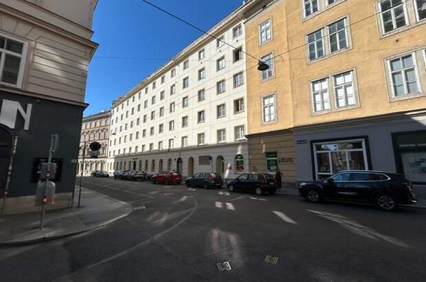 Altbauwohnung mieten in 1040 Wien (Bild 1)