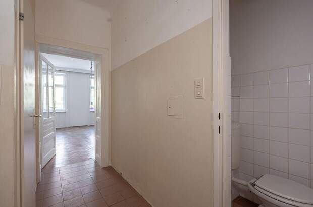 Altbauwohnung kaufen in 1130 Wien (Bild 3)