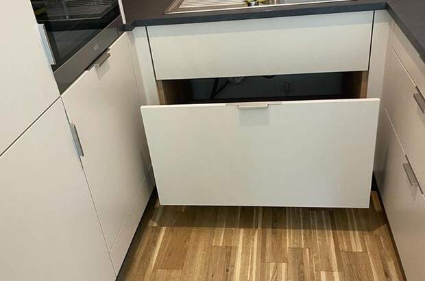 Altbauwohnung mit Balkon mieten in 1130 Wien (Bild 3)