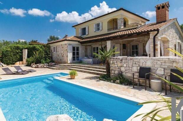 Haus kaufen in 52440 Porec (Bild 1)