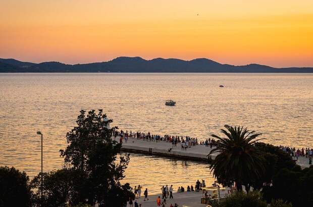 Wohnung mit Balkon kaufen in 23000 Zadar (Bild 4)
