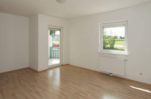 Wohnung mit Balkon mieten in 4910 Ried (Bild 2)