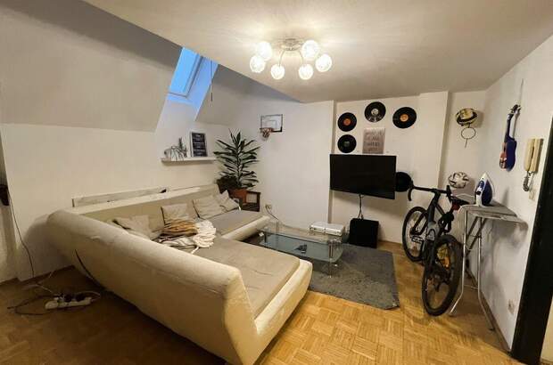 Altbauwohnung mieten in 8010 Graz (Bild 1)