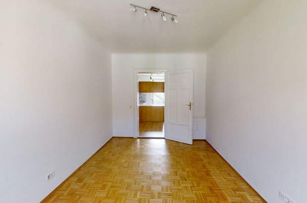 Altbauwohnung mit Balkon mieten in 8010 Graz (Bild 3)