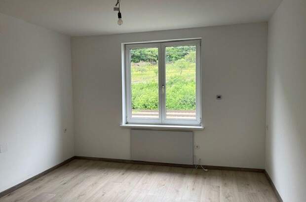 Altbauwohnung kaufen in 2640 Gloggnitz (Bild 1)