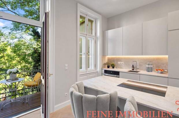 Altbauwohnung mit Balkon kaufen in 1140 Wien (Bild 1)