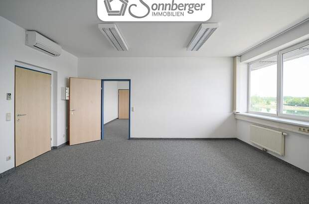 Büro / Praxis mieten in 4470 Enns (Bild 1)