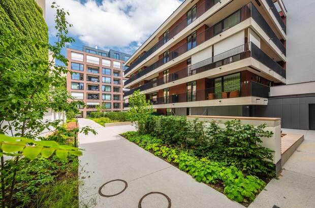 Wohnung mit Balkon kaufen in 1040 Wien