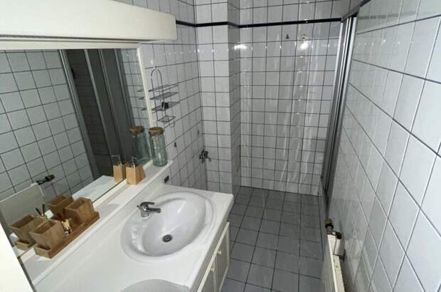 Altbauwohnung mit Balkon mieten in 4910 Ried (Bild 3)