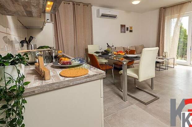 Wohnung kaufen in 52466 Novigrad (Bild 1)