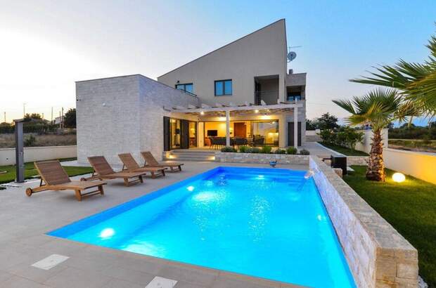 Haus kaufen in 23235 Poljica (Bild 2)