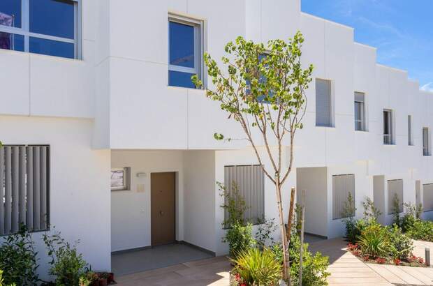 Haus mit Garten kaufen in 29680 Málaga (Bild 1)