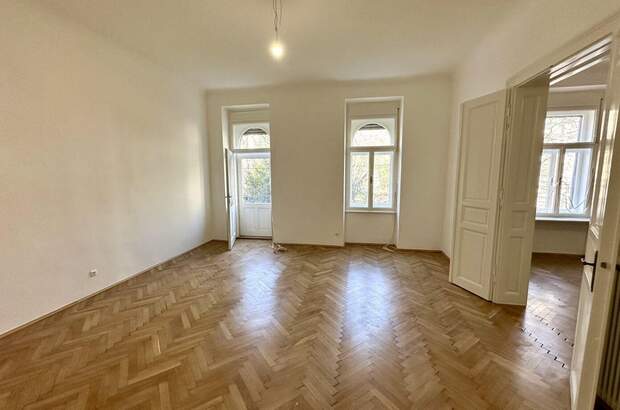 Altbauwohnung mit Balkon mieten in 8010 Graz (Bild 2)