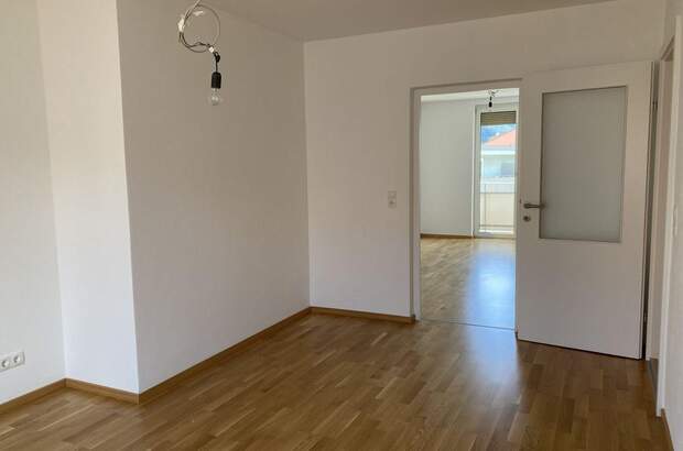 Altbauwohnung mit Balkon kaufen in 6020 Innsbruck (Bild 3)